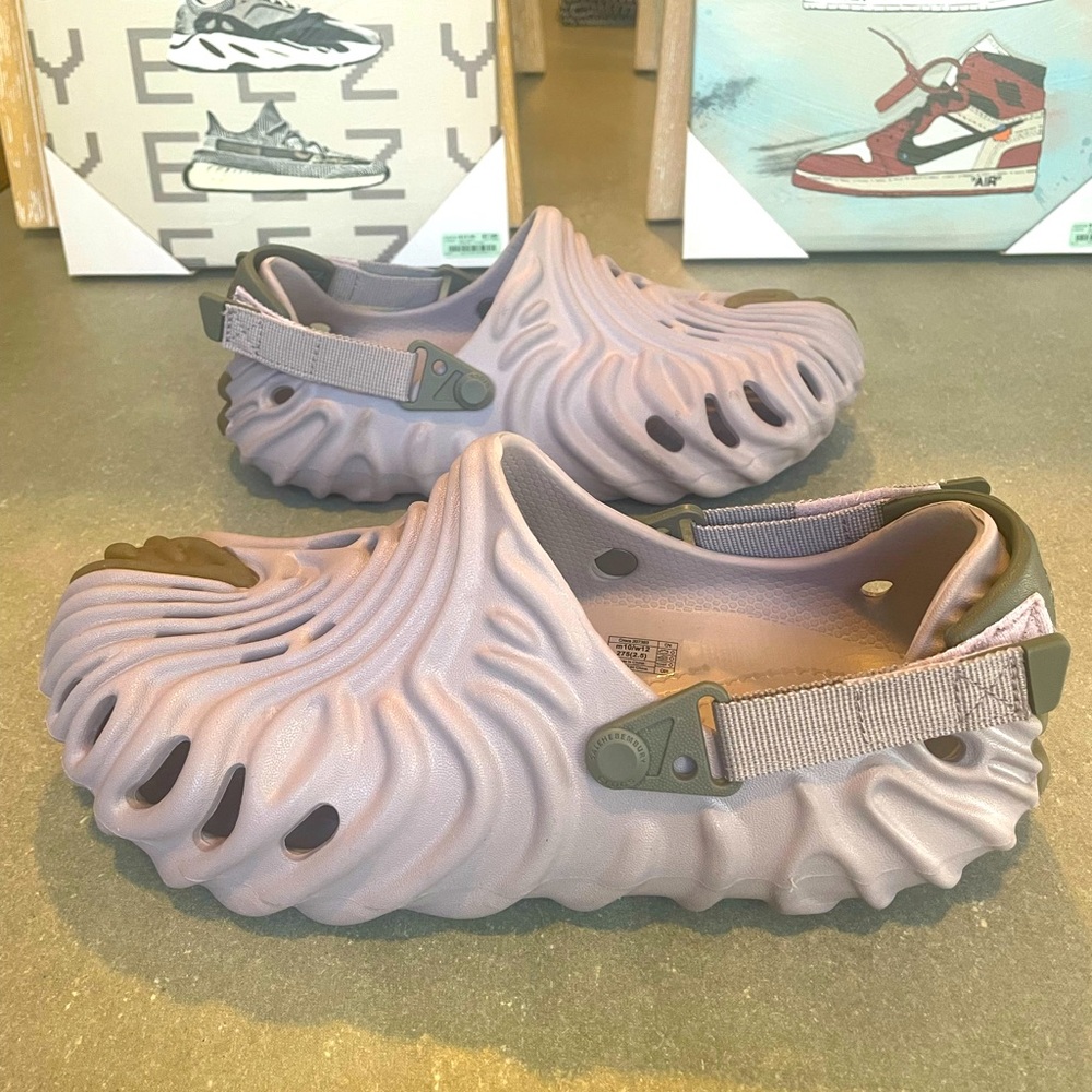 SALEHE BEMBURY X CROCS